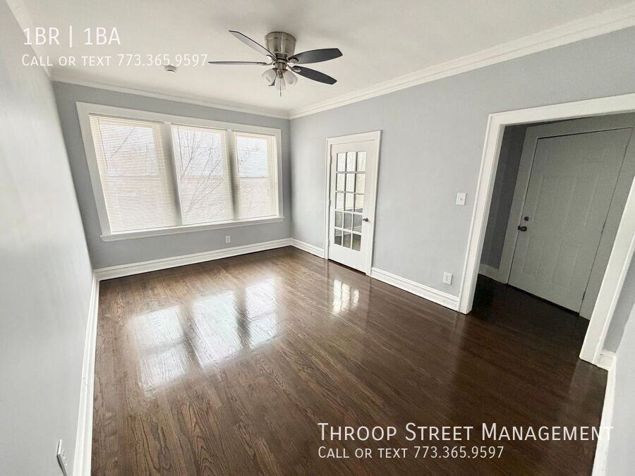 1619 S Komensky Ave Apt 2b - Photo 4 of 11