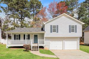 featured image of 385 River Trace Dr