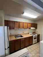 featured image of 142 Pine St #2