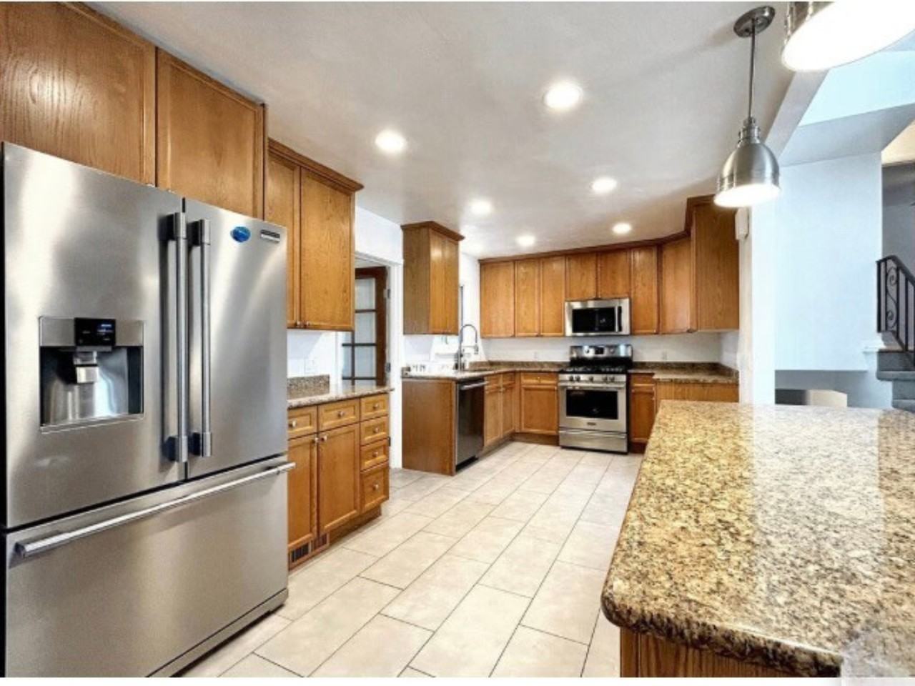 13121 E 31st Ave - Photo 5 of 14