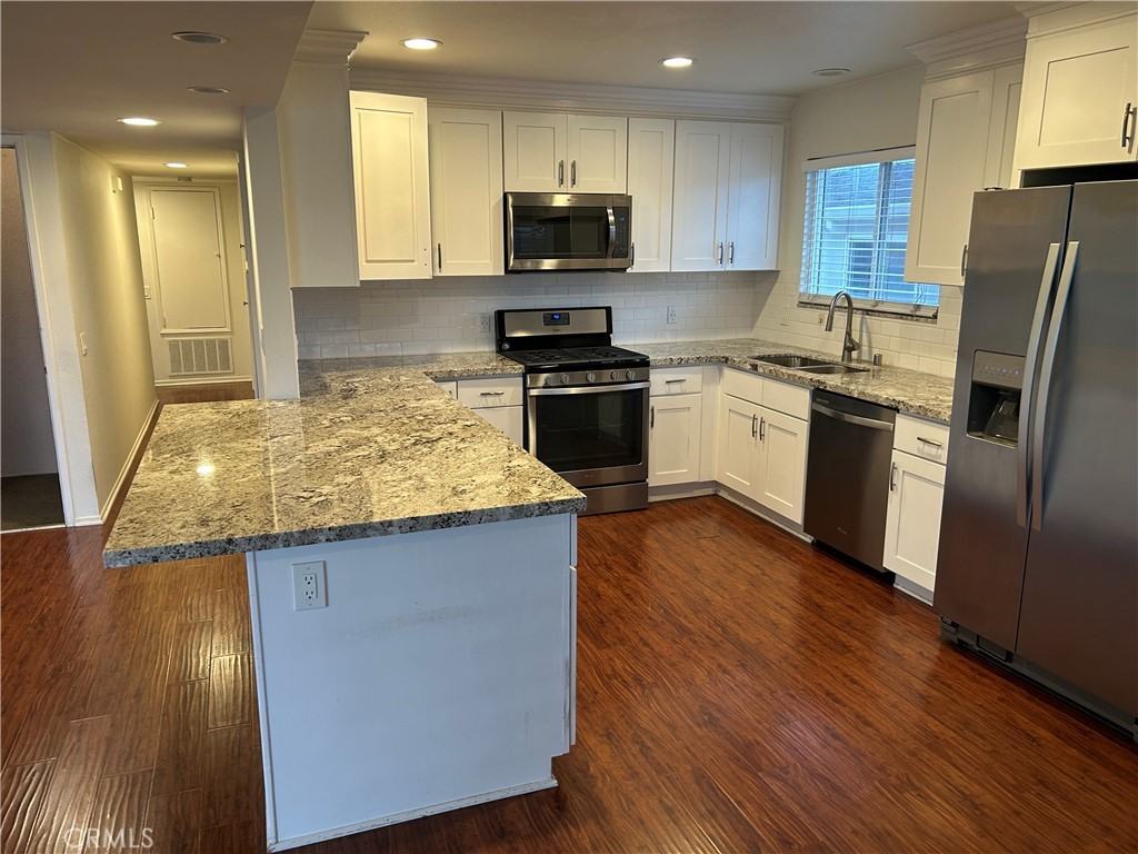 34575 Via Catalina #34575 - Photo 2 of 16