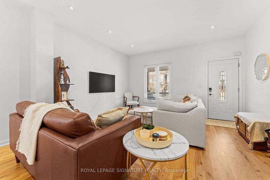 176 Hastings Avenue - Photo 3 of 19