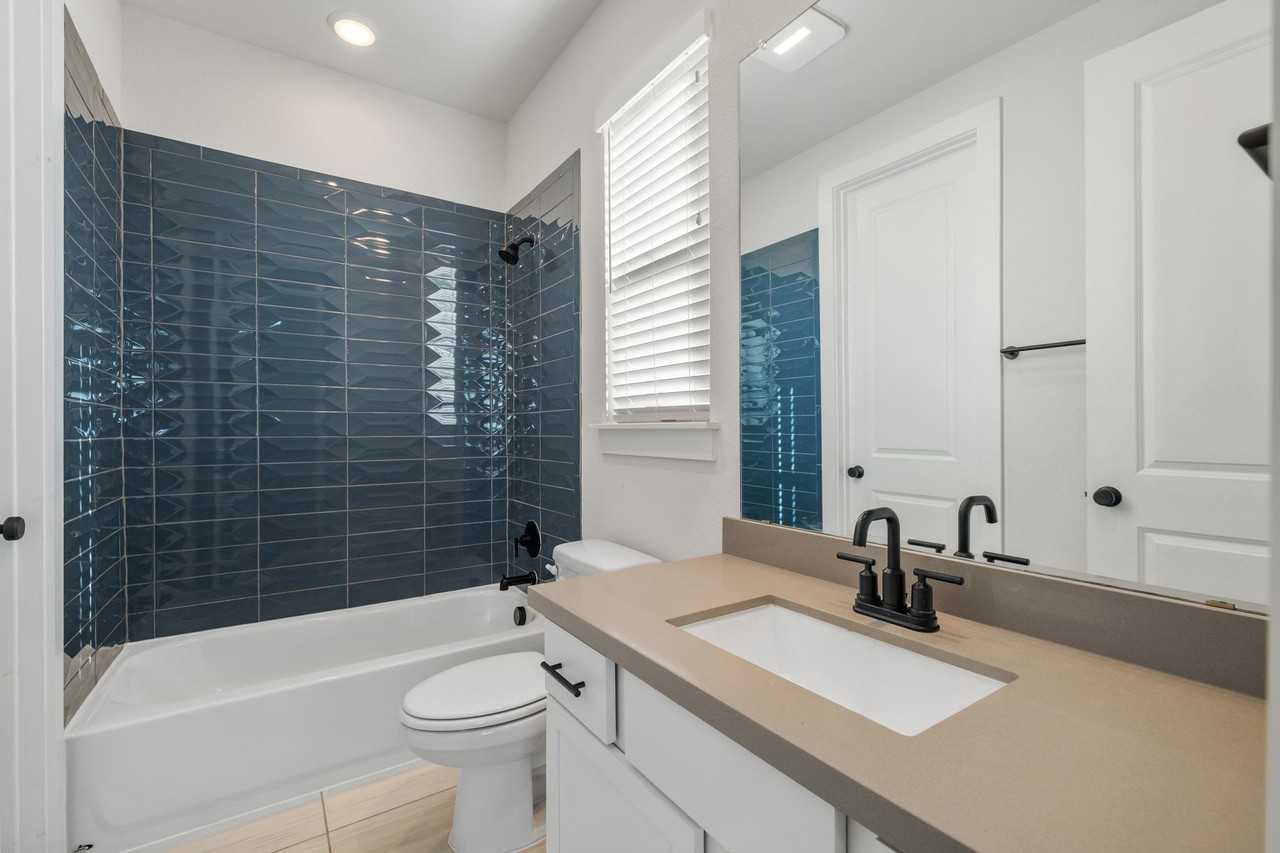 957 Arrowhead Ranch Blvd #957 - Photo 2 of 31