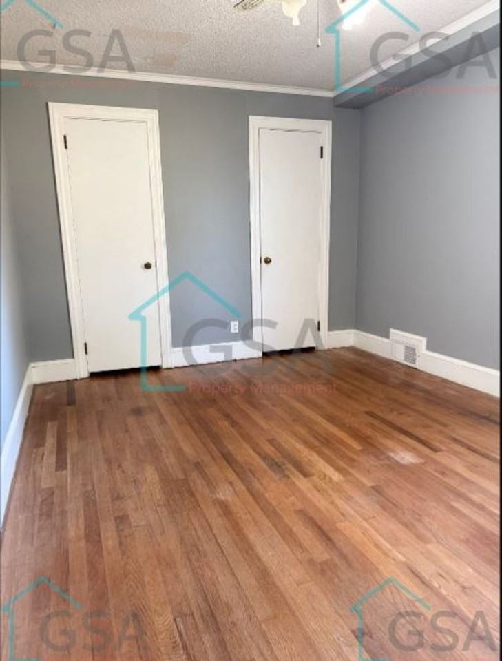 Crown Properties, LLC - Photo 4 of 41