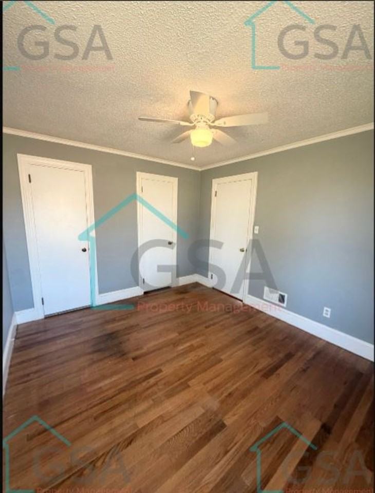 Crown Properties, LLC - Photo 5 of 41