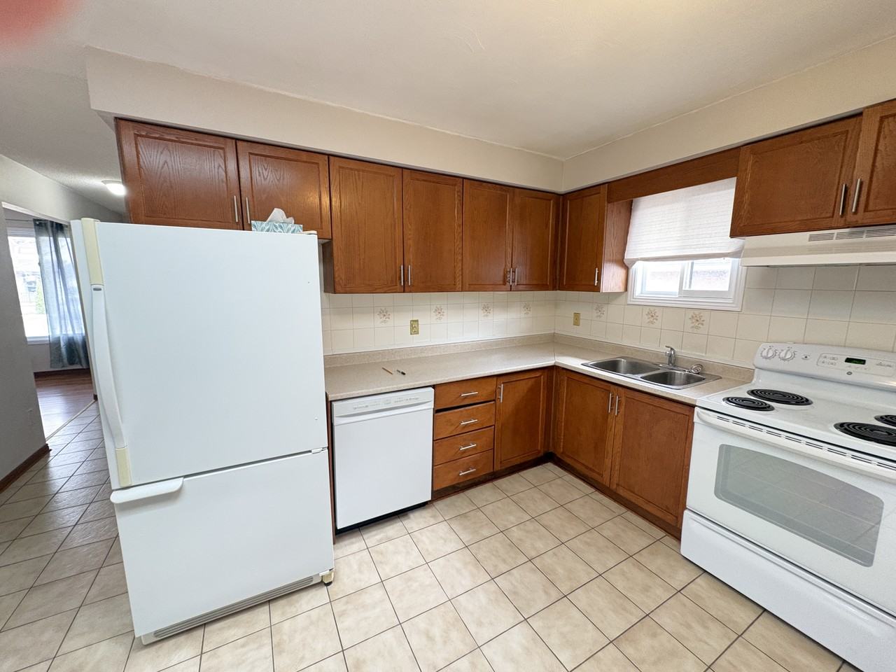 358 Templemead Dr - Photo 2 of 18