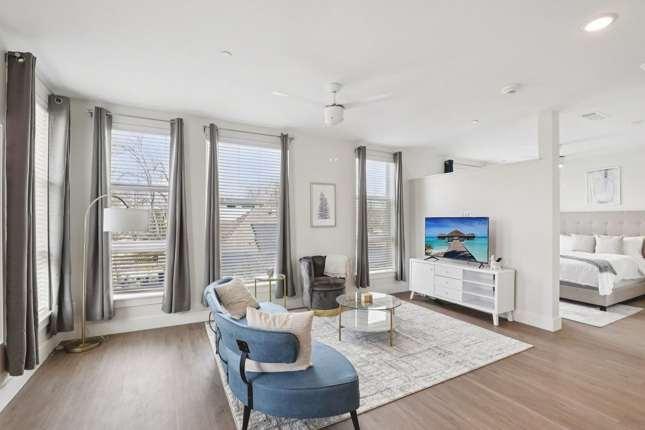 Arroyo Oaks - Photo 7 of 23