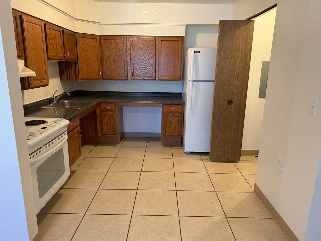 Boone Park Apartments - Photo 6 of 50