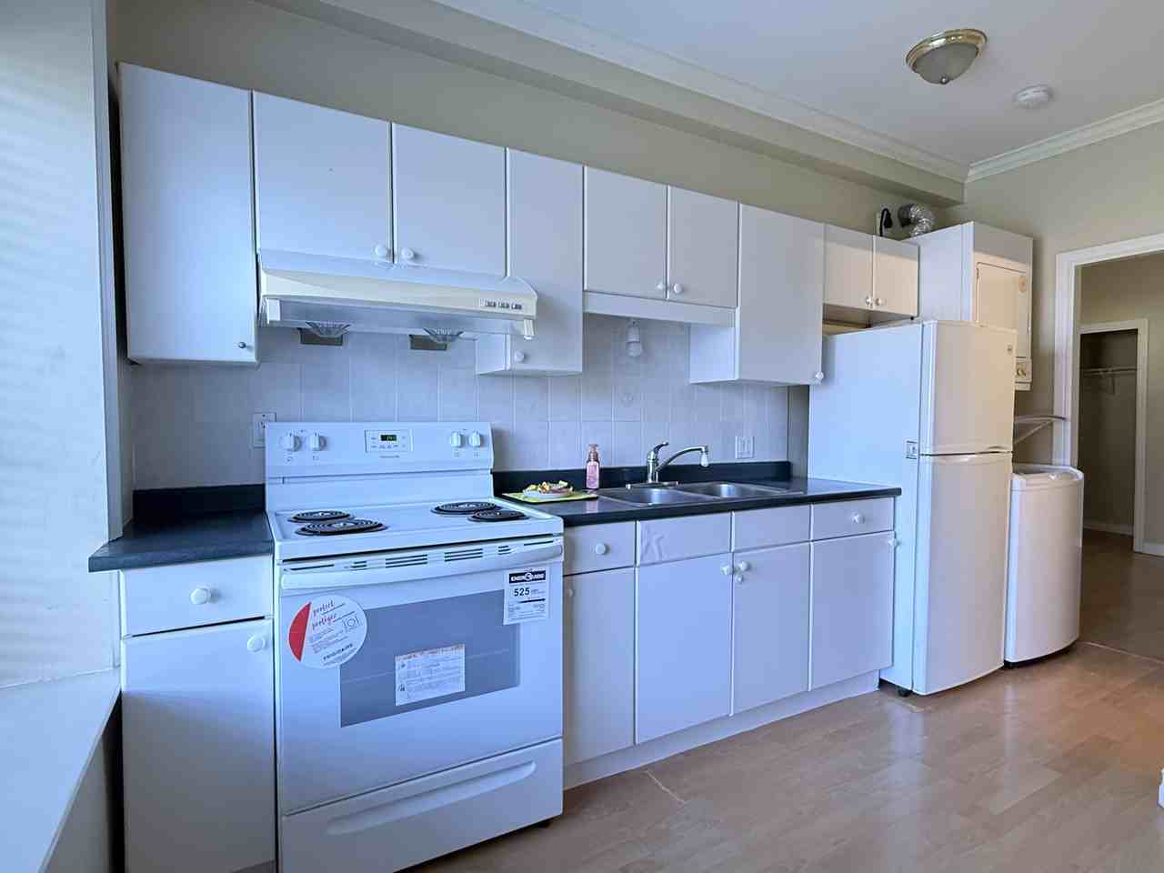 6049 Rumble Street - Photo 3 of 8