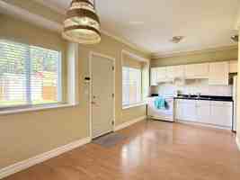 featured image of 6049 Rumble Street