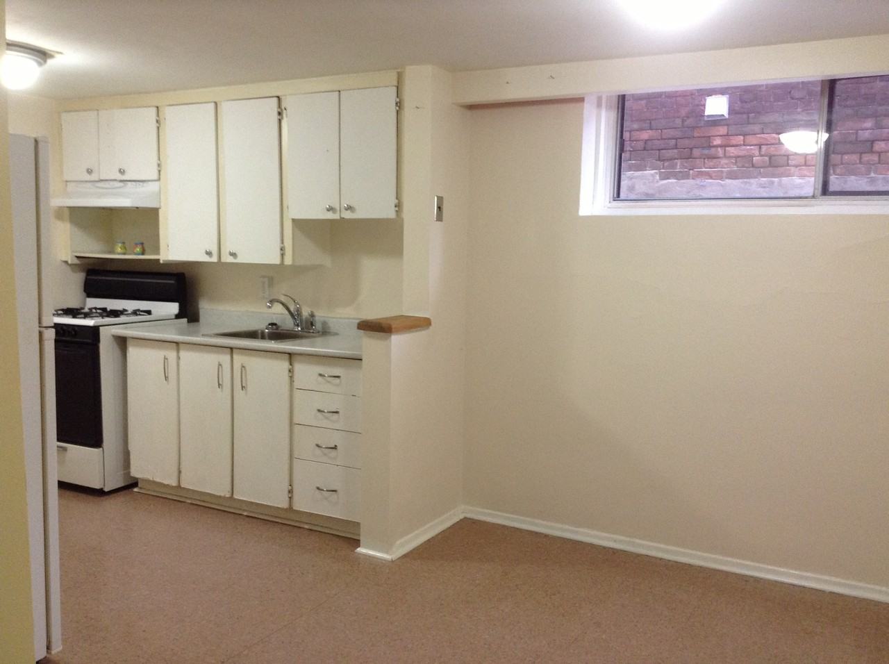 Cruikshank Ave & Carlaw Ave - Photo 2 of 8