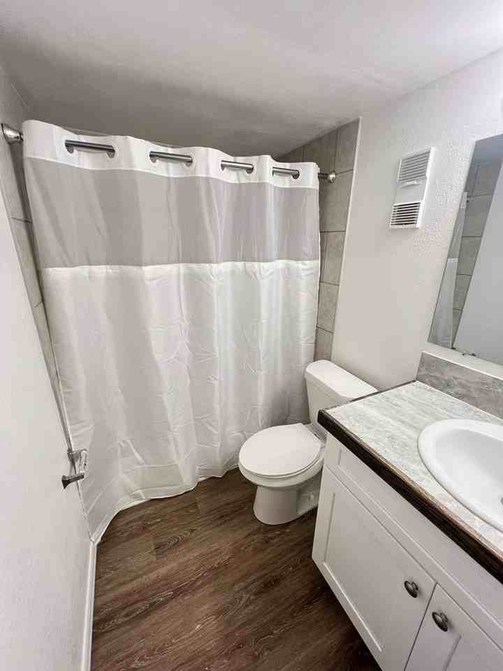 Park 62 Apartments - Photo 7 of 12