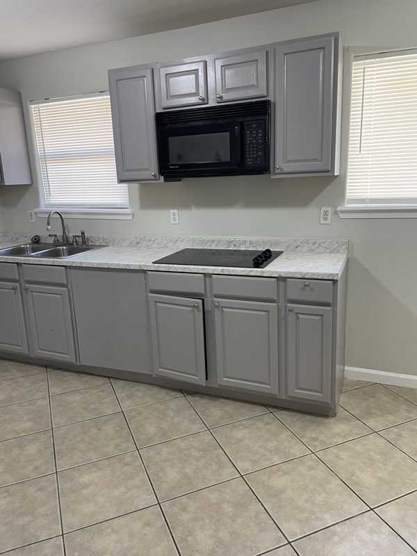 6254 Kuebel Dr - Photo 2 of 22