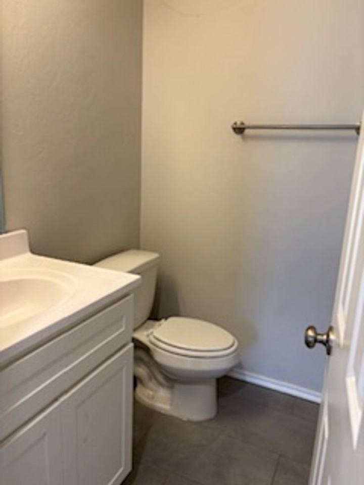 2919 Slider Ct - Photo 3 of 9