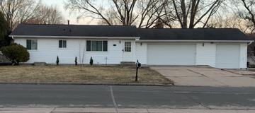 featured image of 1932 Carnelian Ln