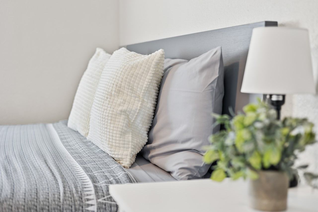 76 Haygood Ave Se - Photo 6 of 19