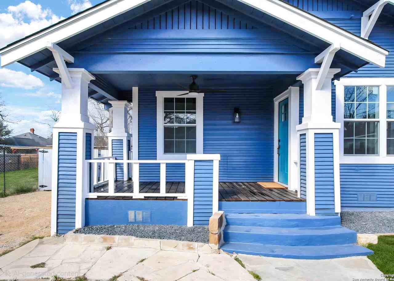 415 S Olive St - Photo 7 of 9