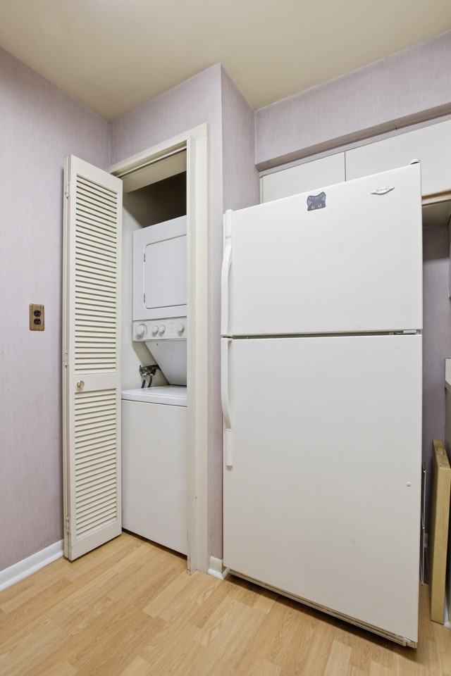 700 10th St #1 - Photo 4 of 10