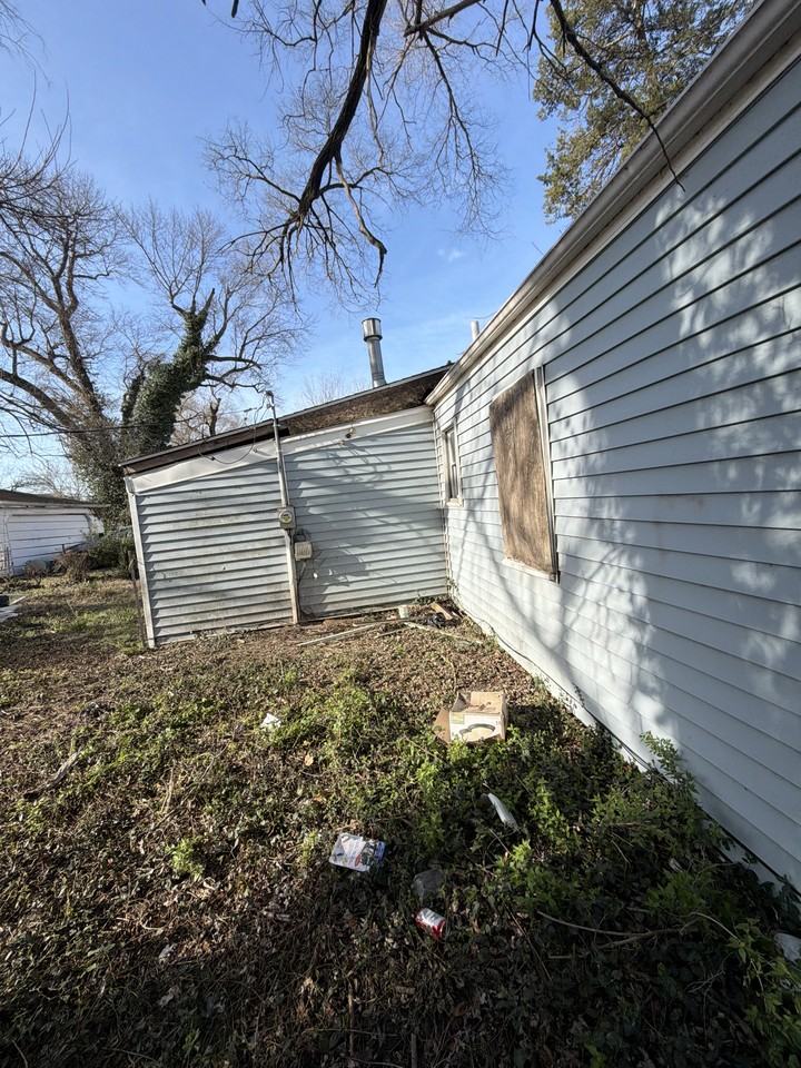 730 N 74th St - Photo 6 of 20