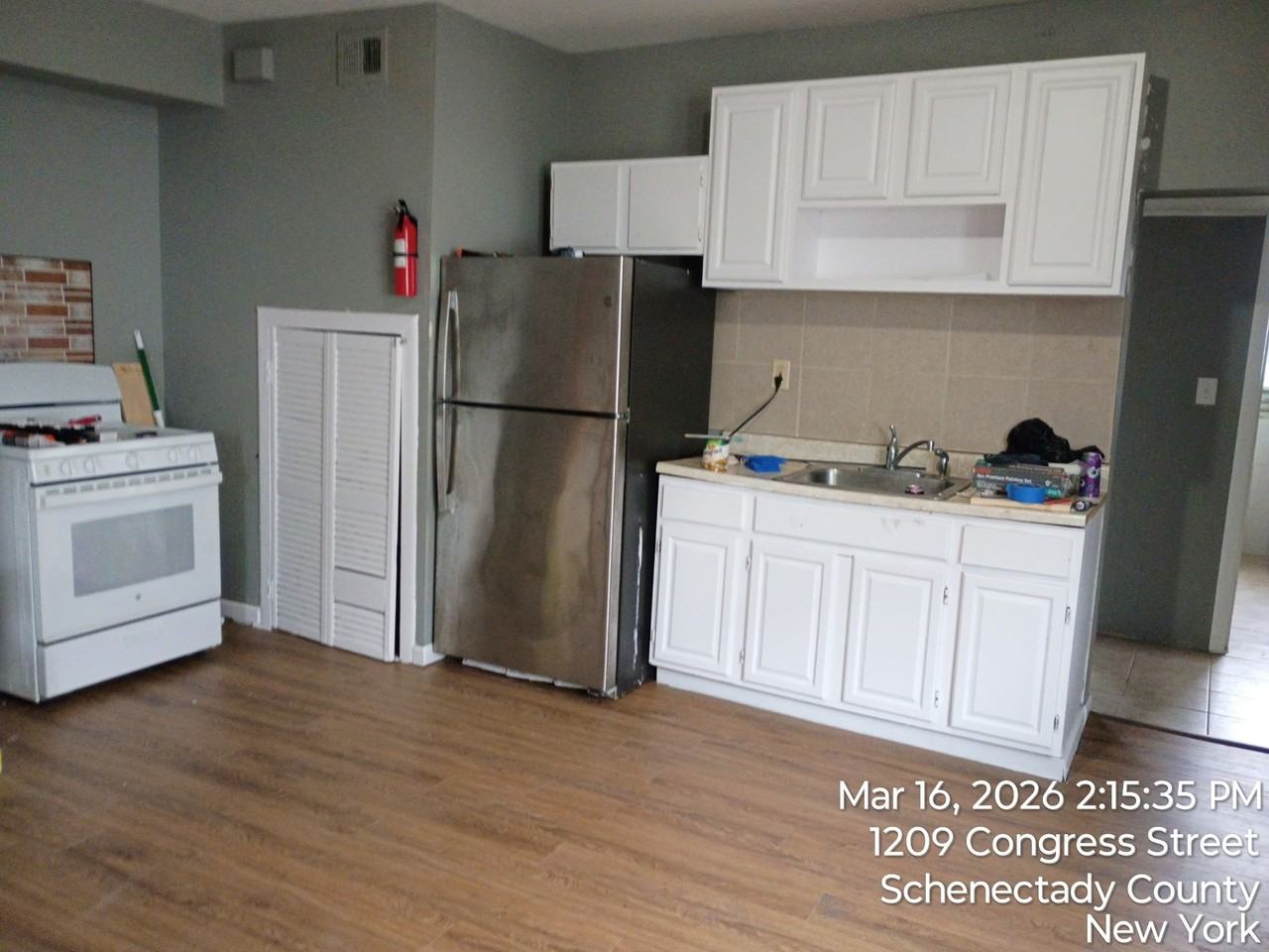 1209 Congress St #2 - Photo 7 of 11