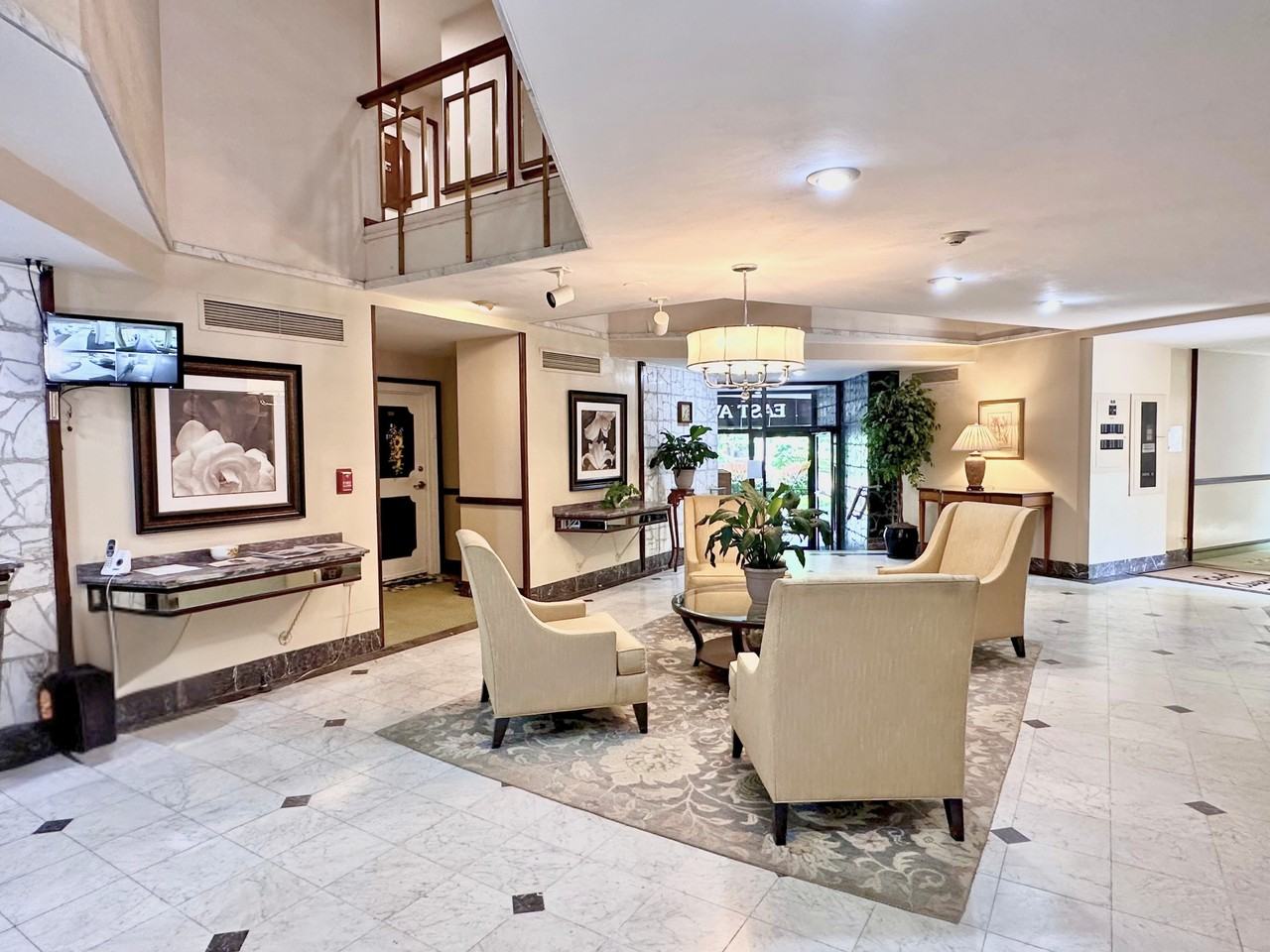 2505 East Ave #408 - Photo 2 of 11