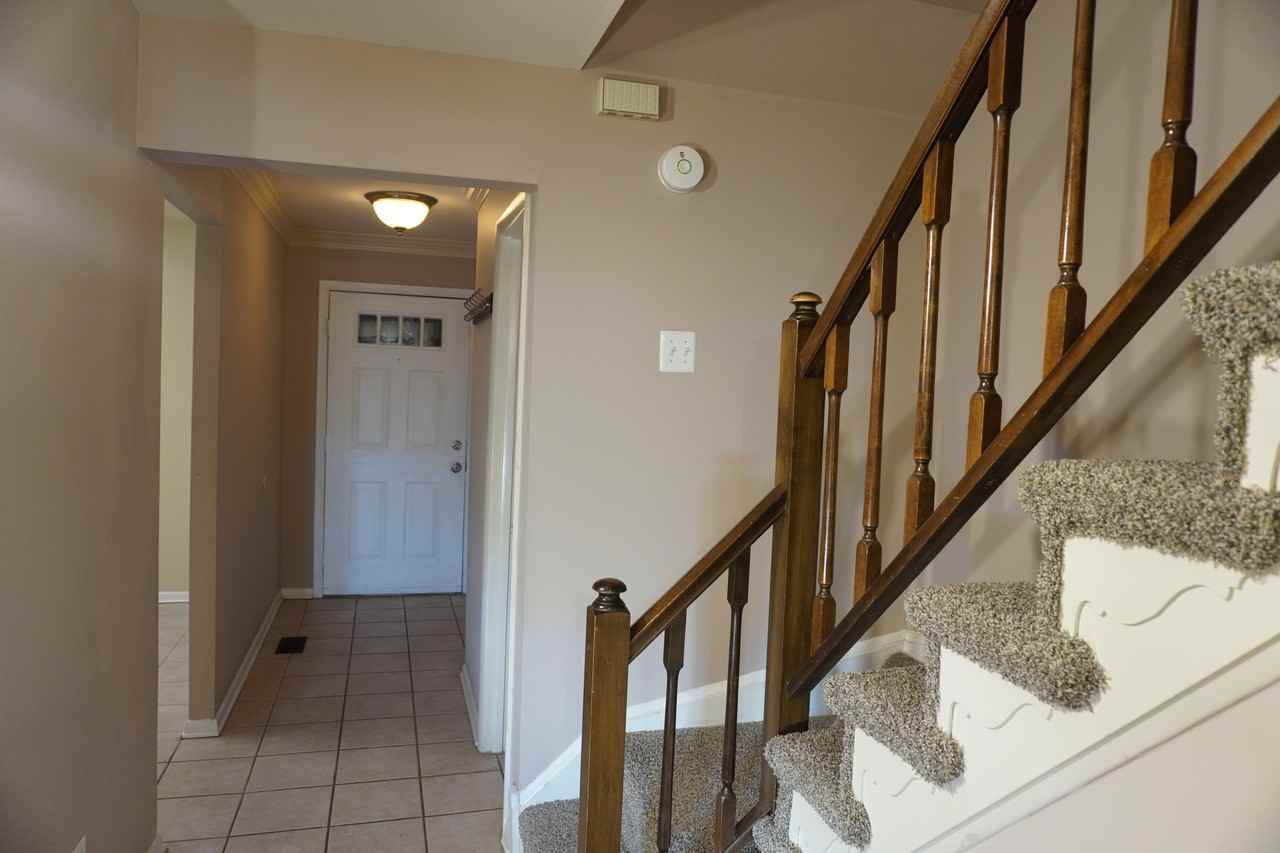 5 Castlebar Ct #5 - Photo 4 of 49