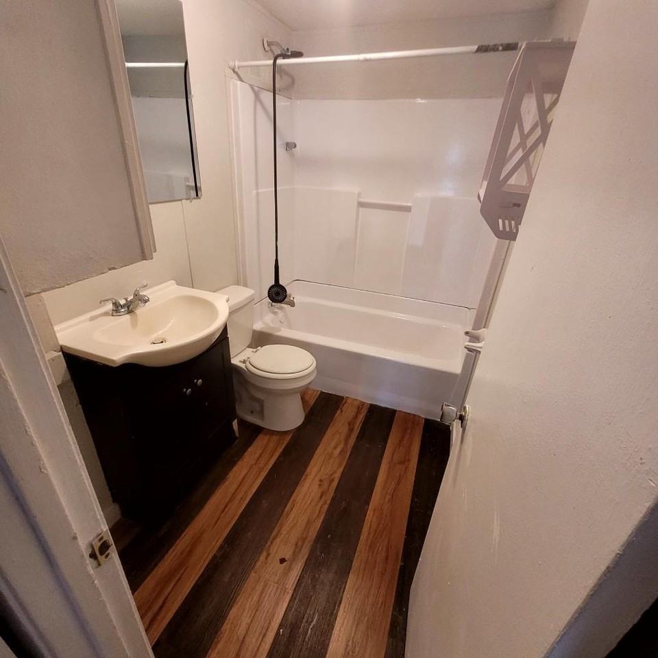 8429 Buttercup St #NA - Photo 3 of 5