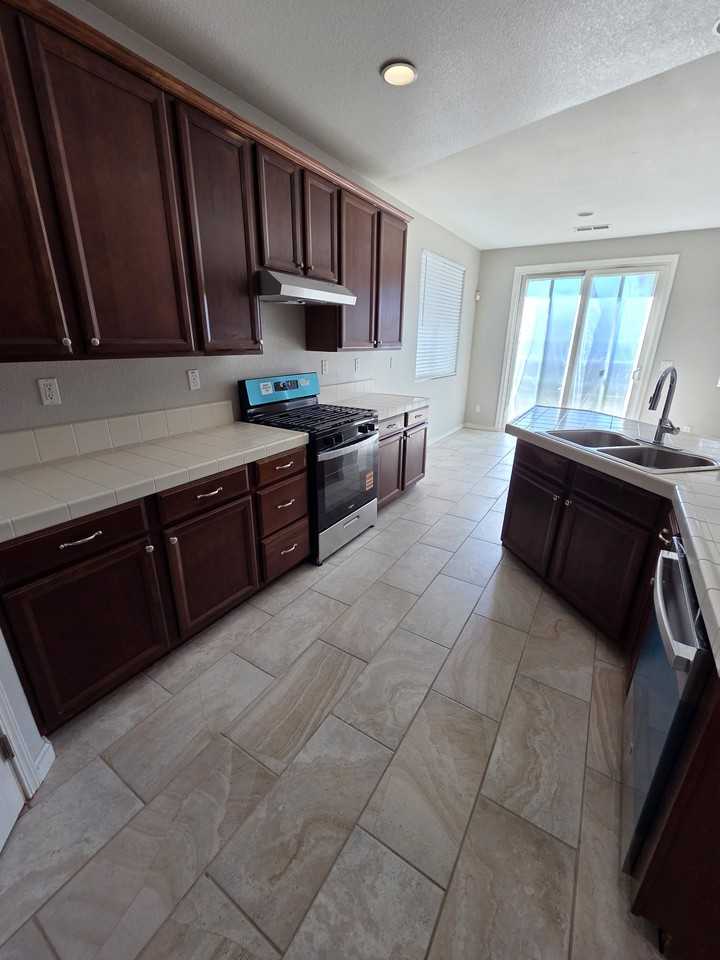 8700 Festival Dr #NA - Photo 2 of 17