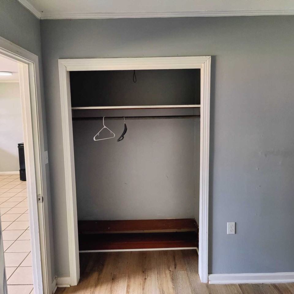 616 Mills Ave #1 - Photo 6 of 8