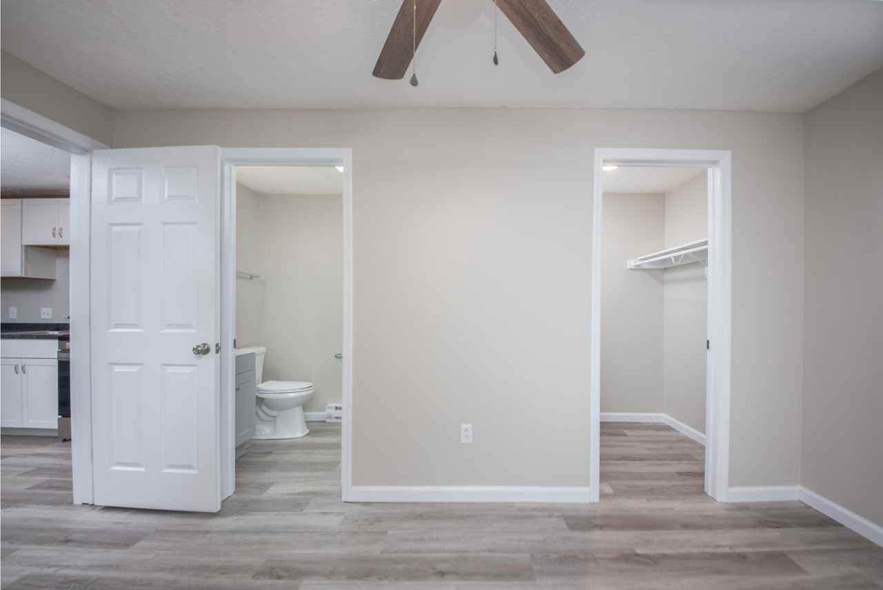 1064 Willowdale Rd #E