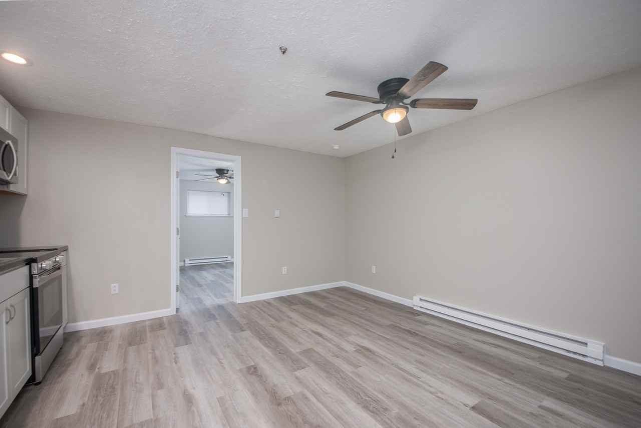 1064 Willowdale Rd #E - Photo 2 of 9