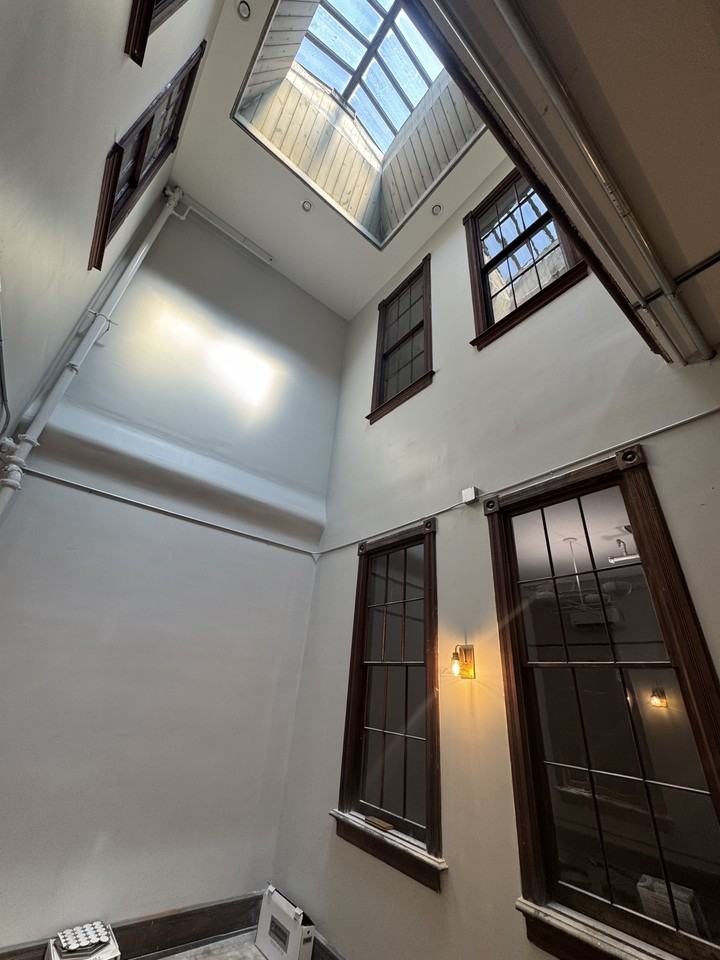 219 N Main St #H - Photo 7 of 16