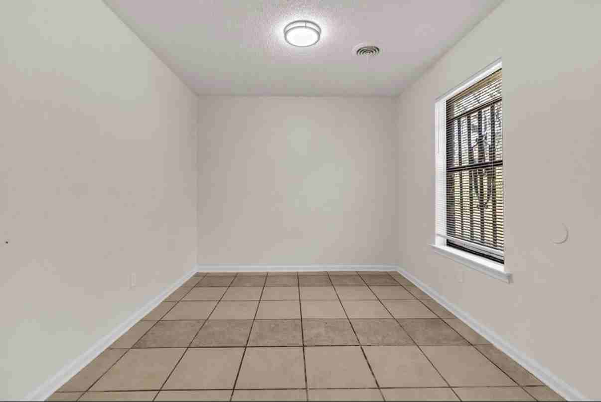 2733 Woodland Hills Cv #NA - Photo 6 of 13