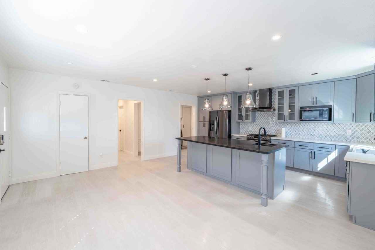 1010 Jaffrey St #NA - Photo 5 of 17