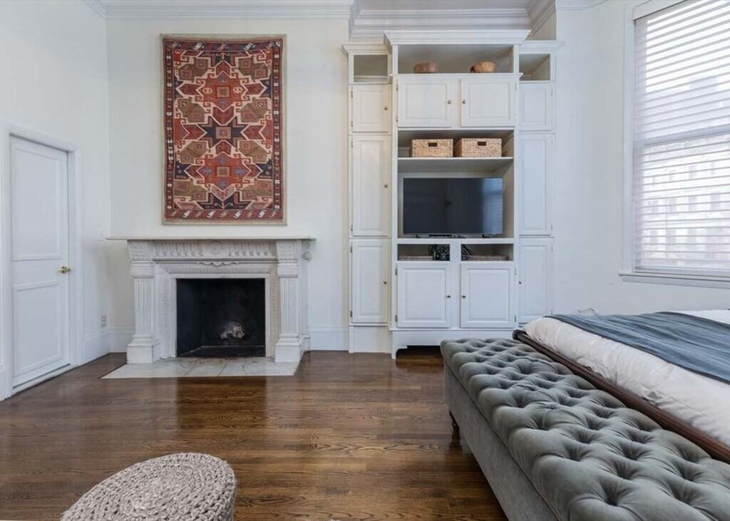 271 Beacon St #1 - Photo 7 of 17