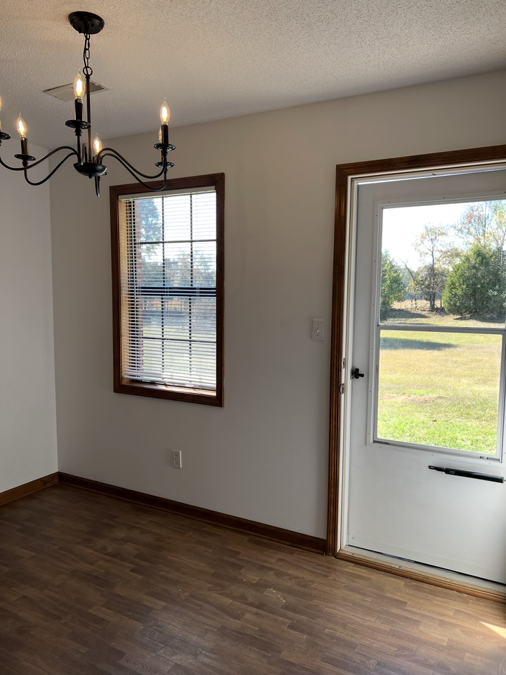 93 Kerry Dr #NA - Photo 4 of 10