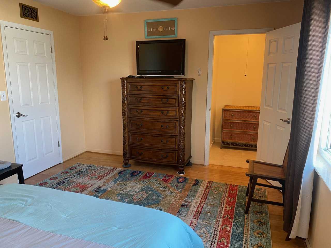 505 66th Ave #12 - Photo 2 of 21