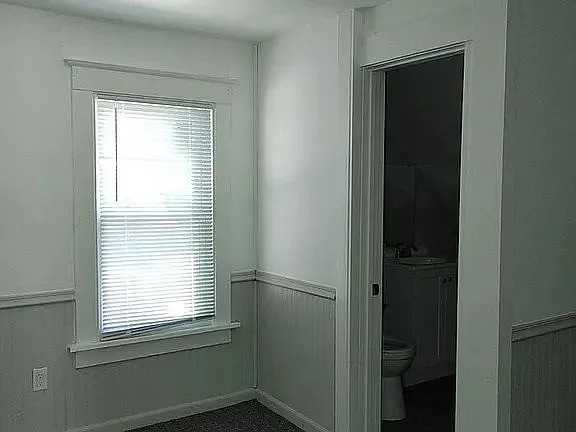 3209 Caledonia St #NA - Photo 2 of 12