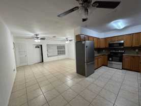 198 Sw 15th St #NA - Photo 1 of 1