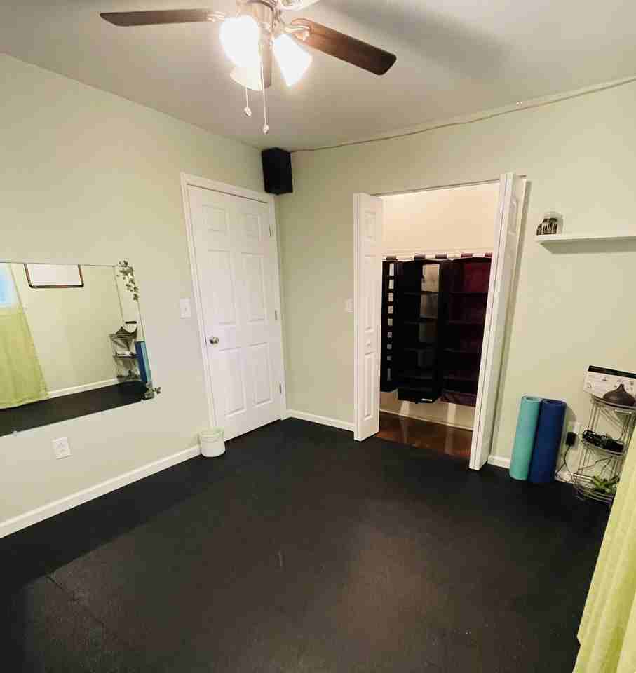 1024 Cranberry Dr #A - Photo 3 of 4