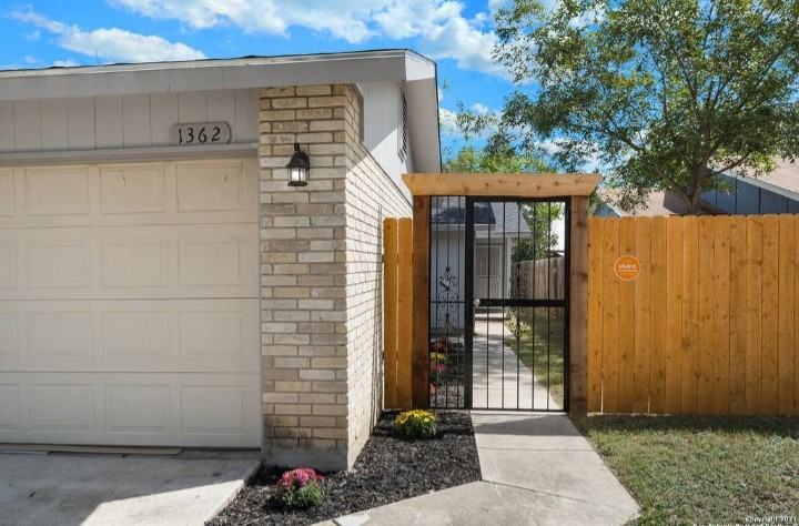 1362 Bayou Dr #NA - Photo 2 of 10