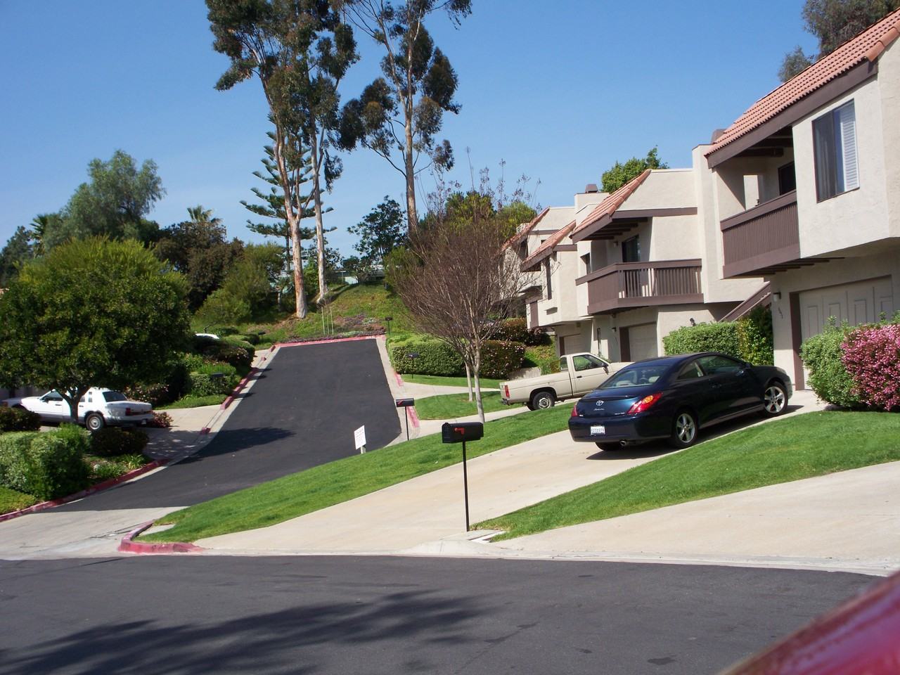 6605 Reservoir Ln - Photo 3 of 3