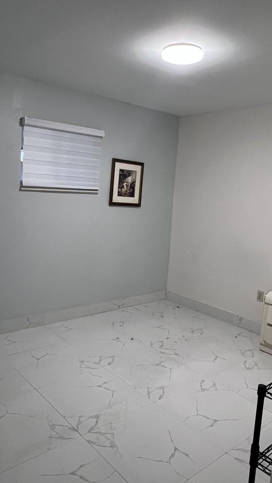 170 Nw 131st St #1 - Photo 7 of 8