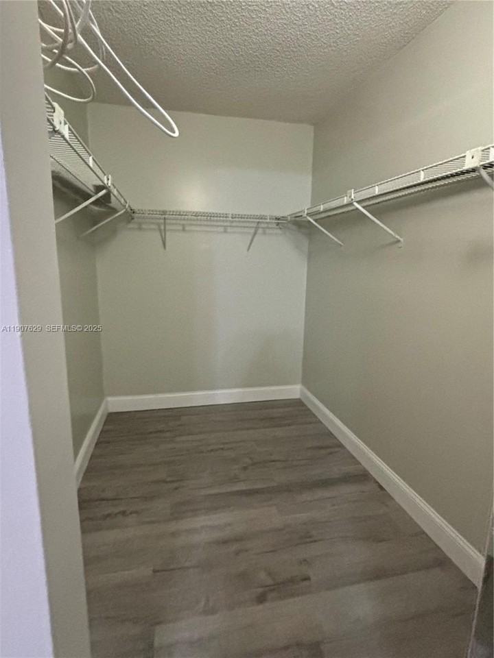 2661 Huron Way #NA - Photo 4 of 10