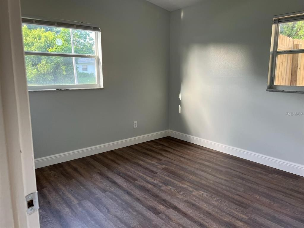 3112 Winfield St #NA - Photo 6 of 8