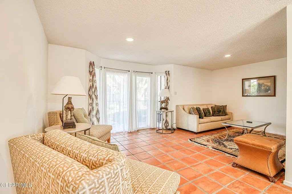 500 Thunderbird Drive #86 - Photo 2 of 27