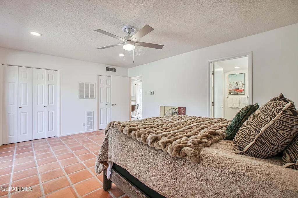 500 Thunderbird Drive #86 - Photo 6 of 27