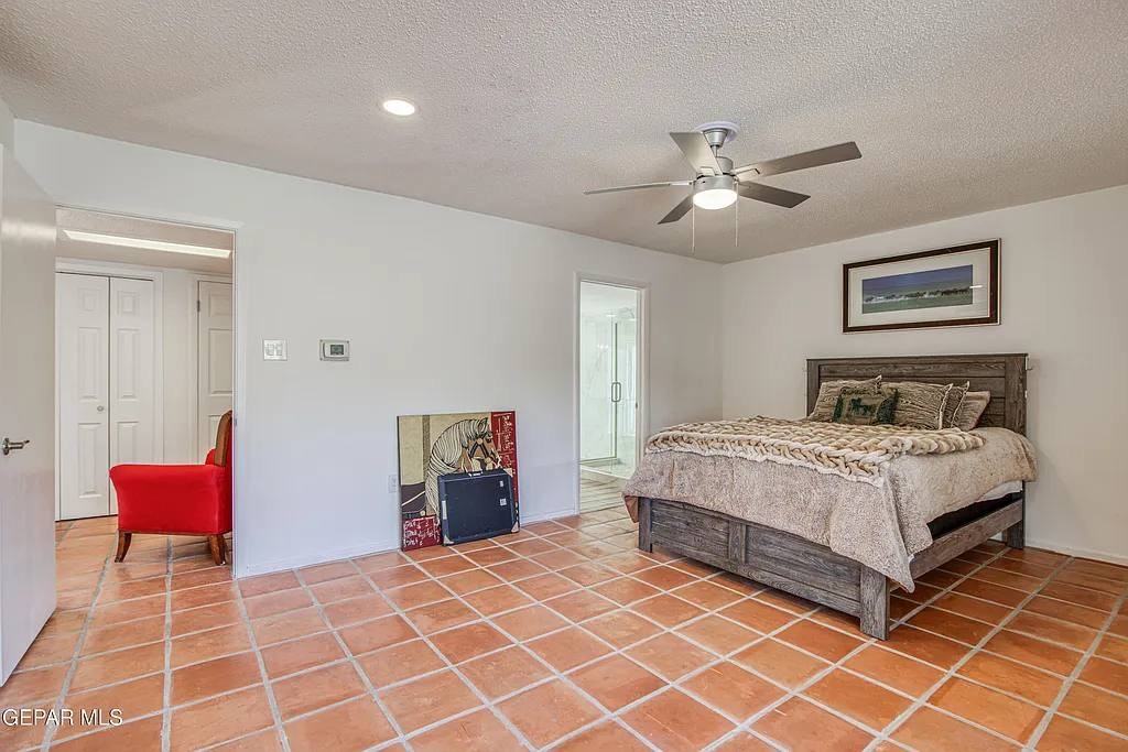 500 Thunderbird Drive #86 - Photo 7 of 27