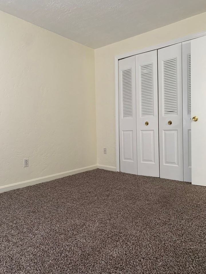 1 Vista Lane - Photo 3 of 13