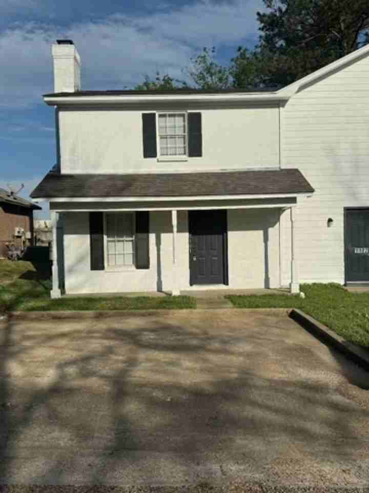 1101 Jamestown Way - Photo 5 of 20